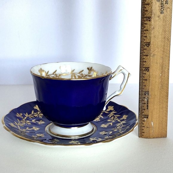 Aynsley Deep Blue No 28 Scalloped Border Gold Accent Floral Thistle Cup Saucer - Picture 9 of 11